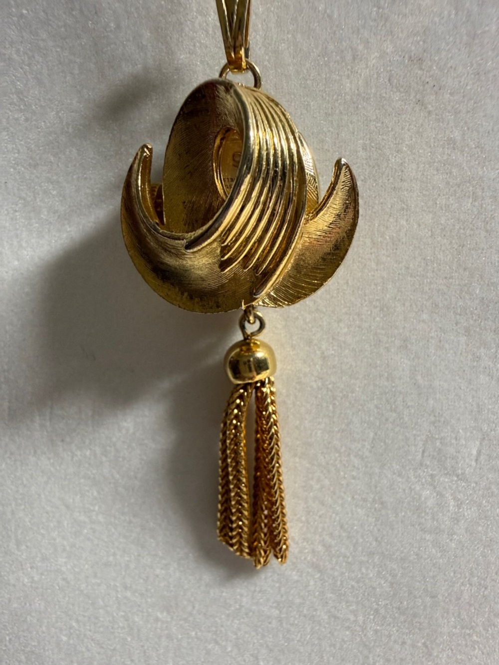 Gold Tone Floral Tassel Pendant Necklace - Women Jewelry